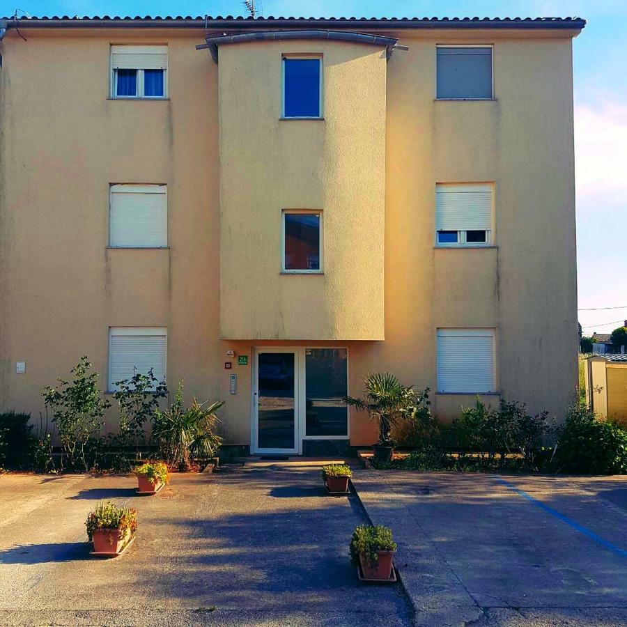 Apartment Alice Пула Экстерьер фото